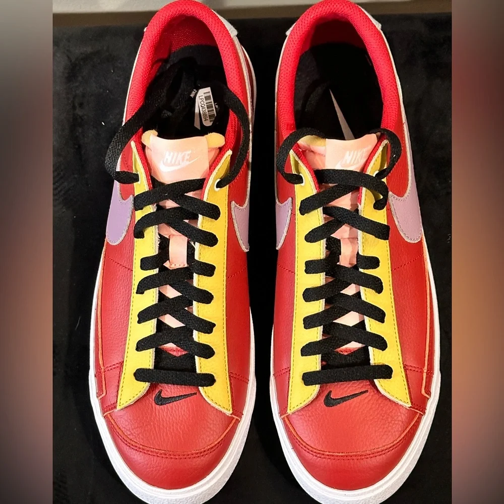 NEW Nike Blazer Low NBY (OD) Casual Sneaker - US Size Mens 10.5 (fits Women 12)